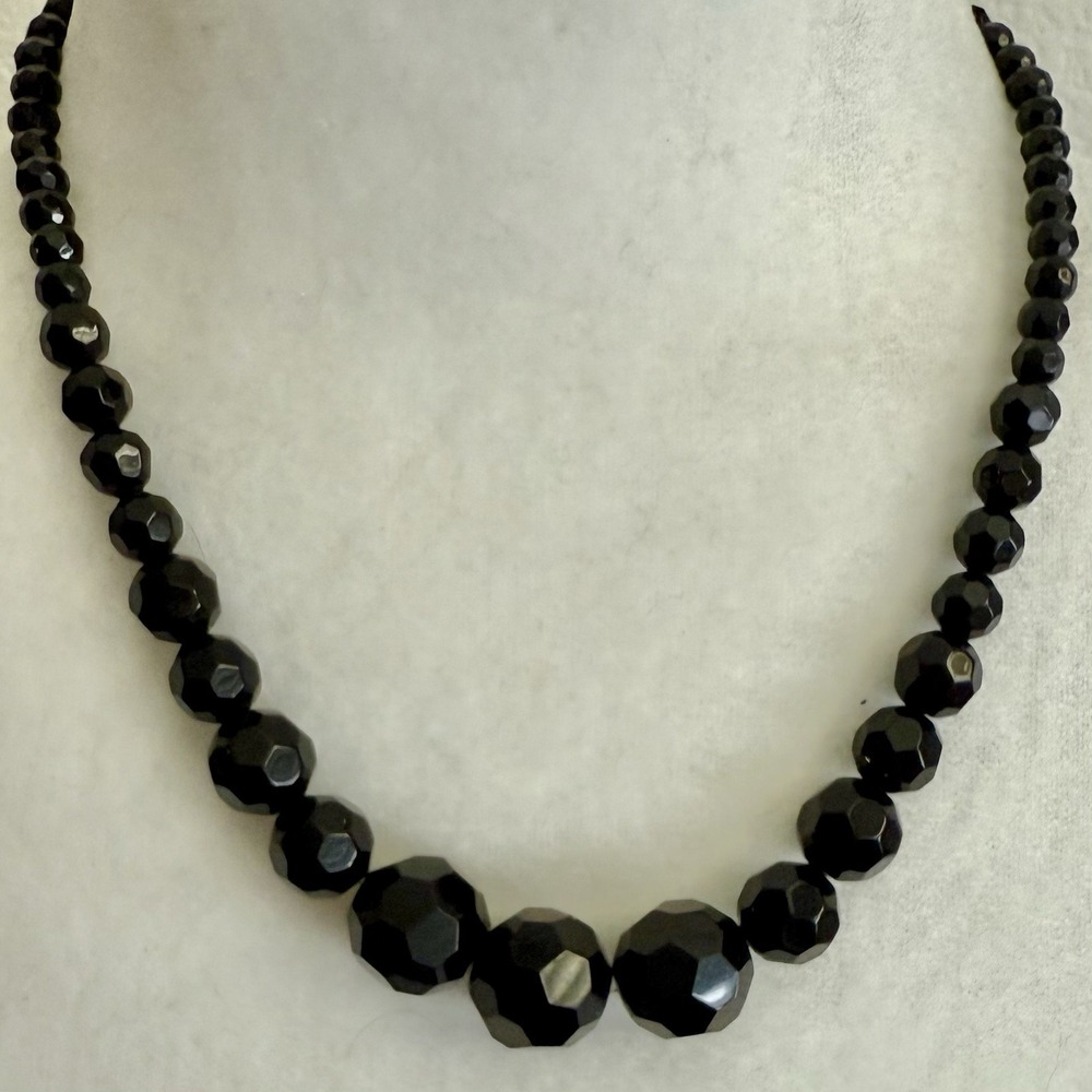 Vintage Faceted Graduated Acrylic Plastic Onyx Black Beads Necklace 20" Adjustab